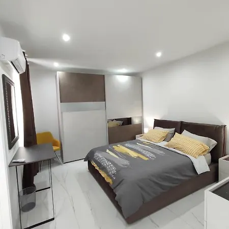 Apartment Il-girna Marsaskala