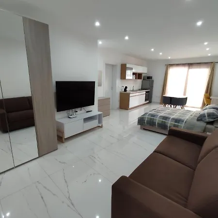 Apartment Il-girna Marsaskala