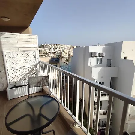 Apartment Il-girna